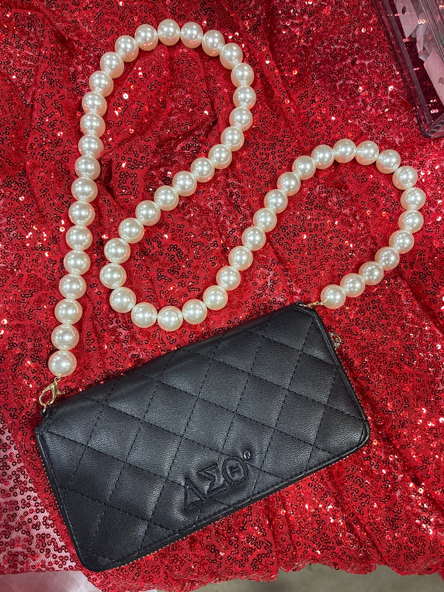 DST Pearl Crossbody Strap w/Wallet