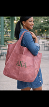 Load image into Gallery viewer, Pink Vintage Hobo Bag