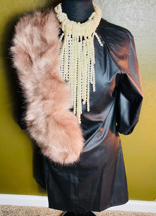 Rose Fur Collar