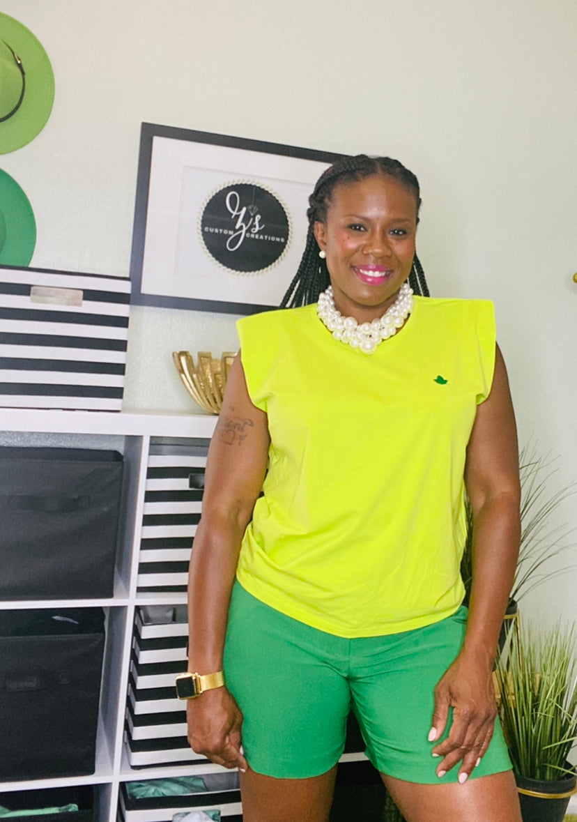 GREEN SHOULDER TEE