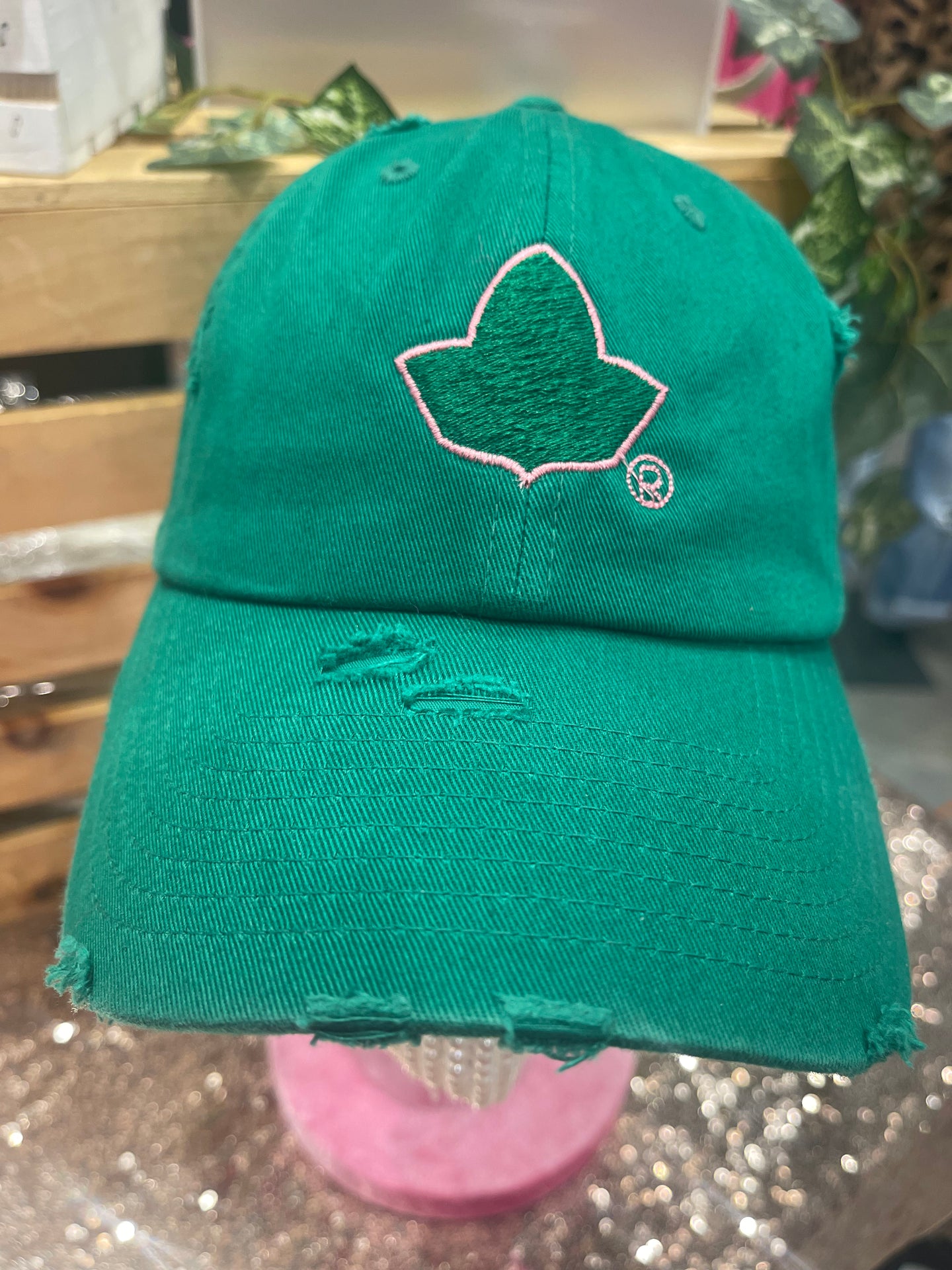 GREEN IVY LEAF HAT